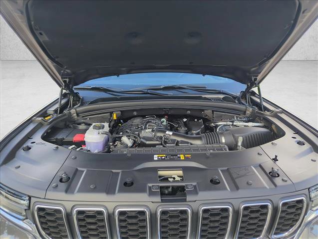 New 2025 Jeep Grand Cherokee Laredo X image 16