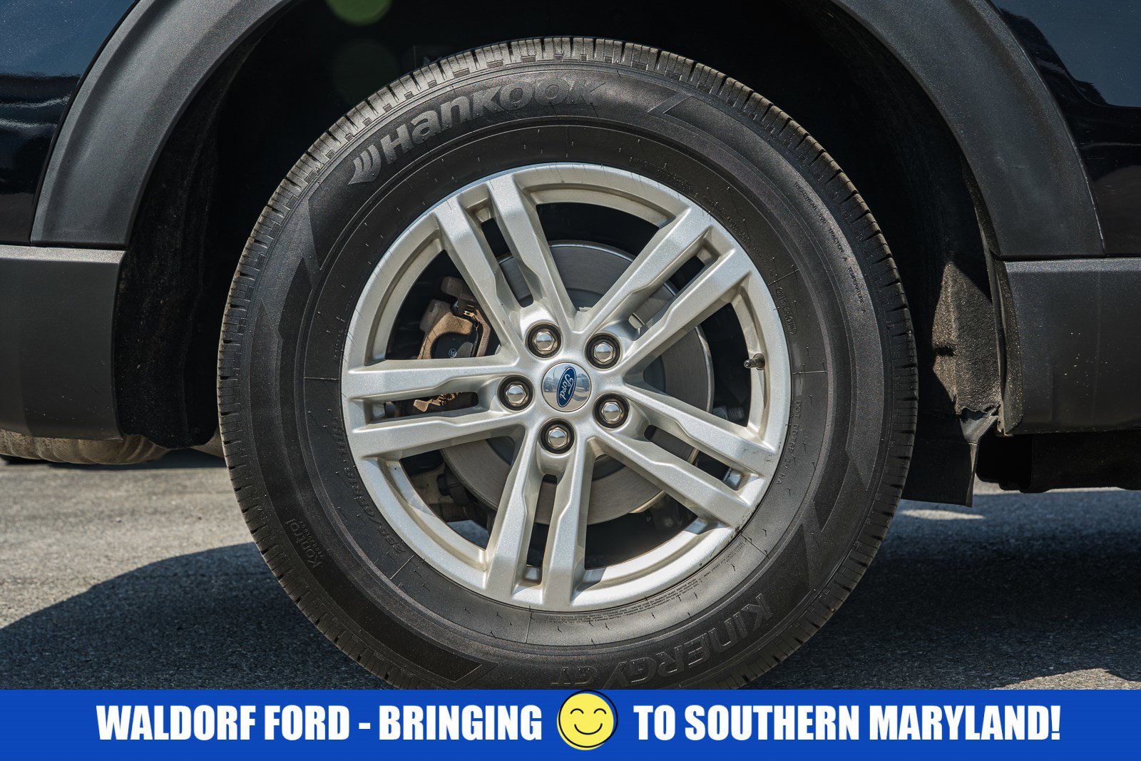 Used 2022 Ford Explorer XLT image 19