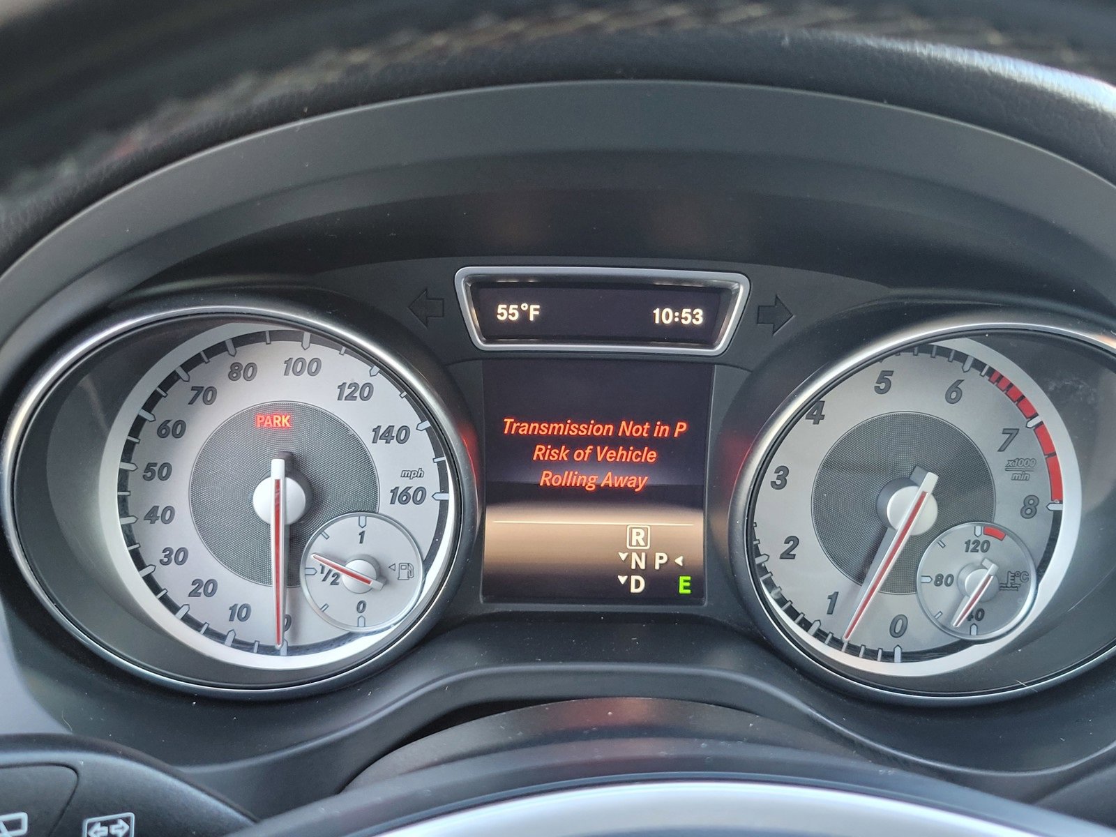 Used 2015 Mercedes-Benz GLA 250 4MATIC image 28