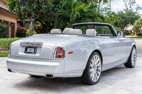 Used 2014 Rolls-Royce Phantom Drophead Coupe image 10