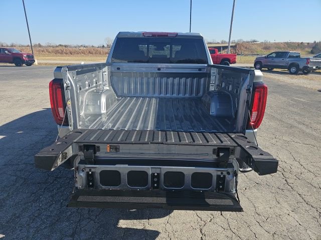New 2026 GMC Sierra 1500 SLT w/ SLT Premium Package image 9