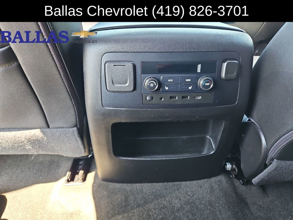 Certified 2018 Chevrolet Suburban Premier AWD/4WD image 22