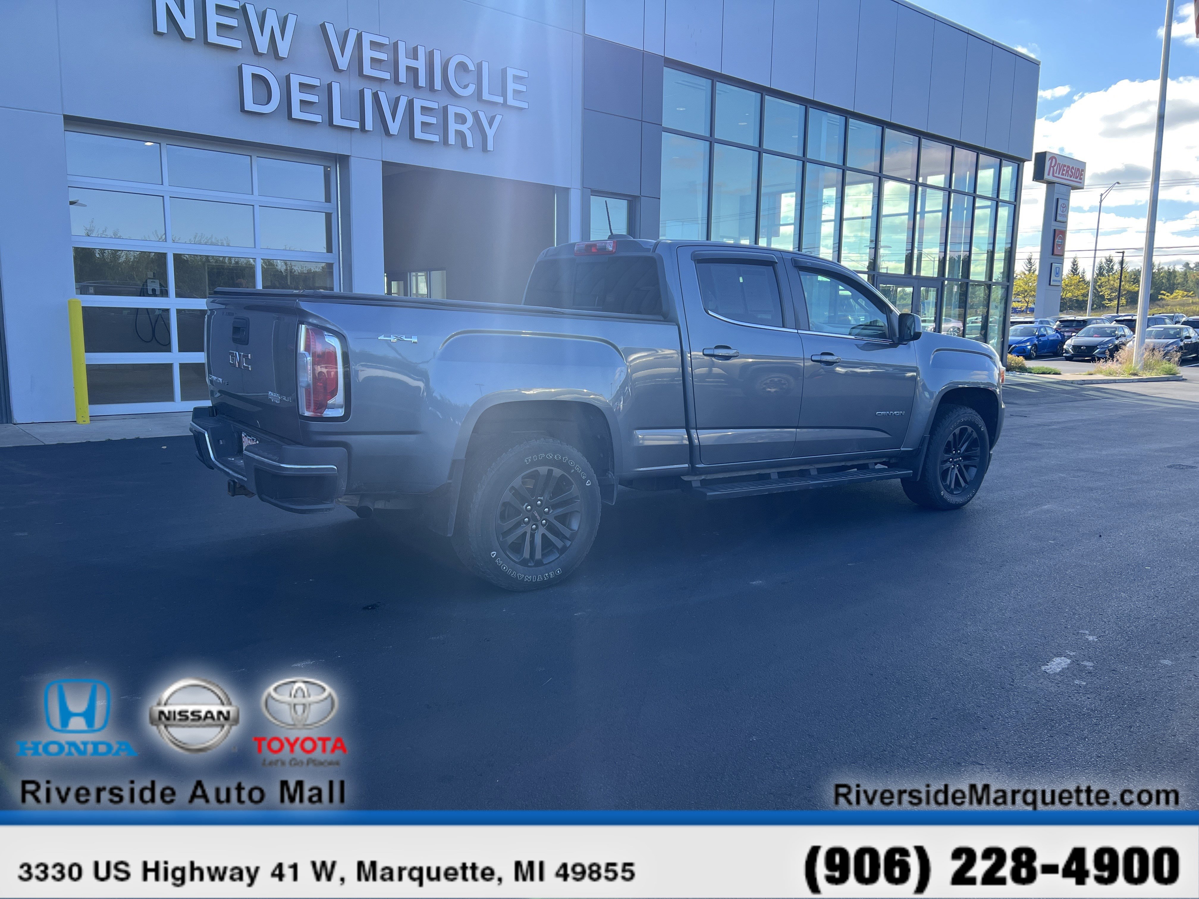 Used 2019 GMC Canyon SLE image 9