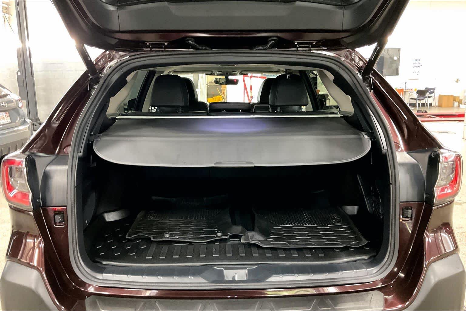 Used 2024 Subaru Outback Limited AWD/4WD image 34
