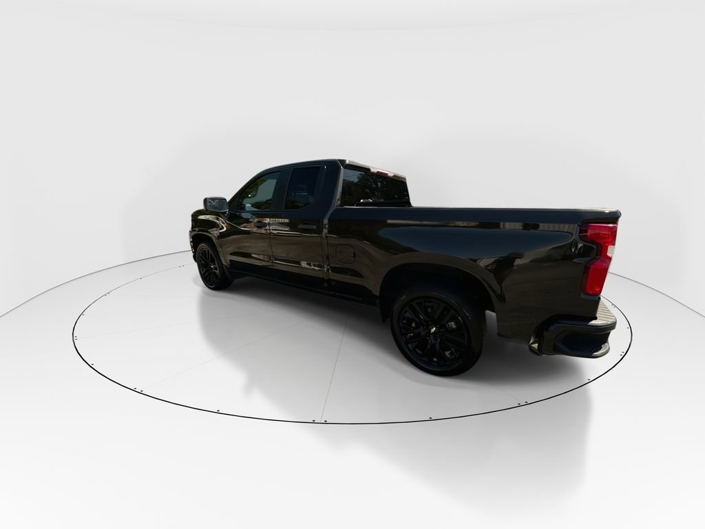 Used 2020 Chevrolet Silverado 1500 Custom w/ Custom Value Package RWD image 6