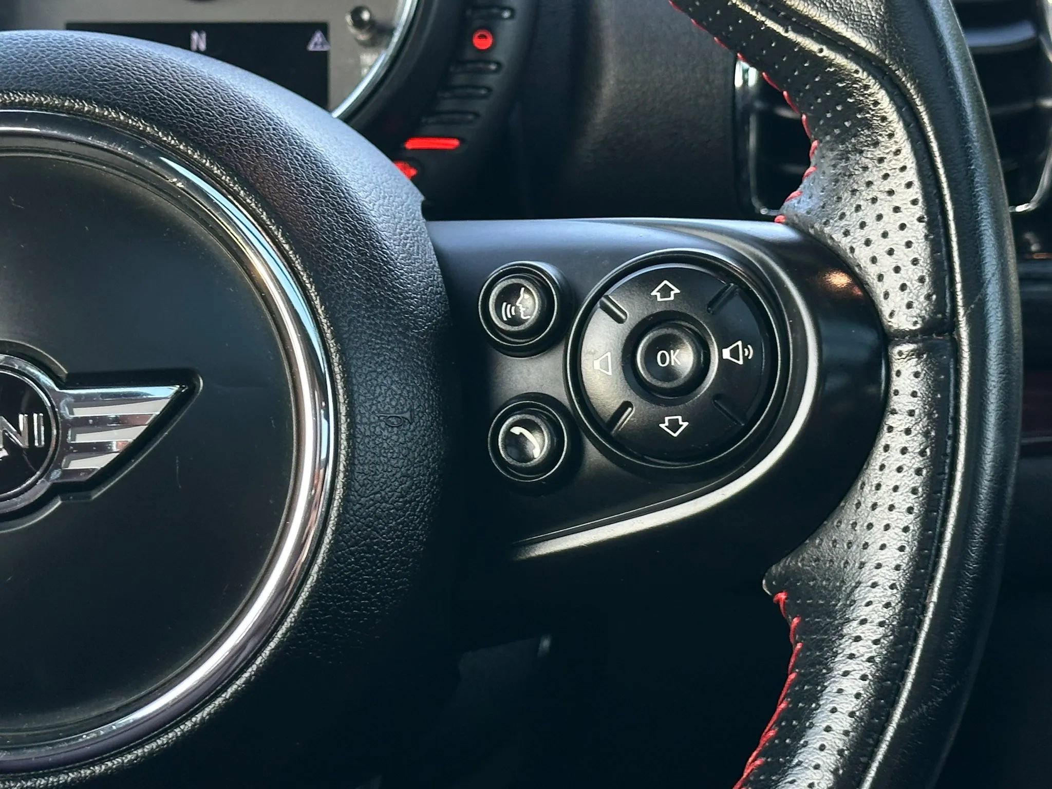 Used 2017 MINI Cooper Clubman S AWD/4WD image 30