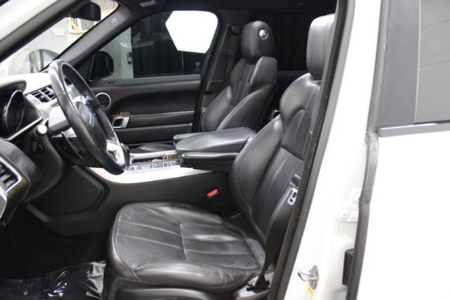 Used 2016 Land Rover Range Rover Sport Supercharged AWD/4WD image 12