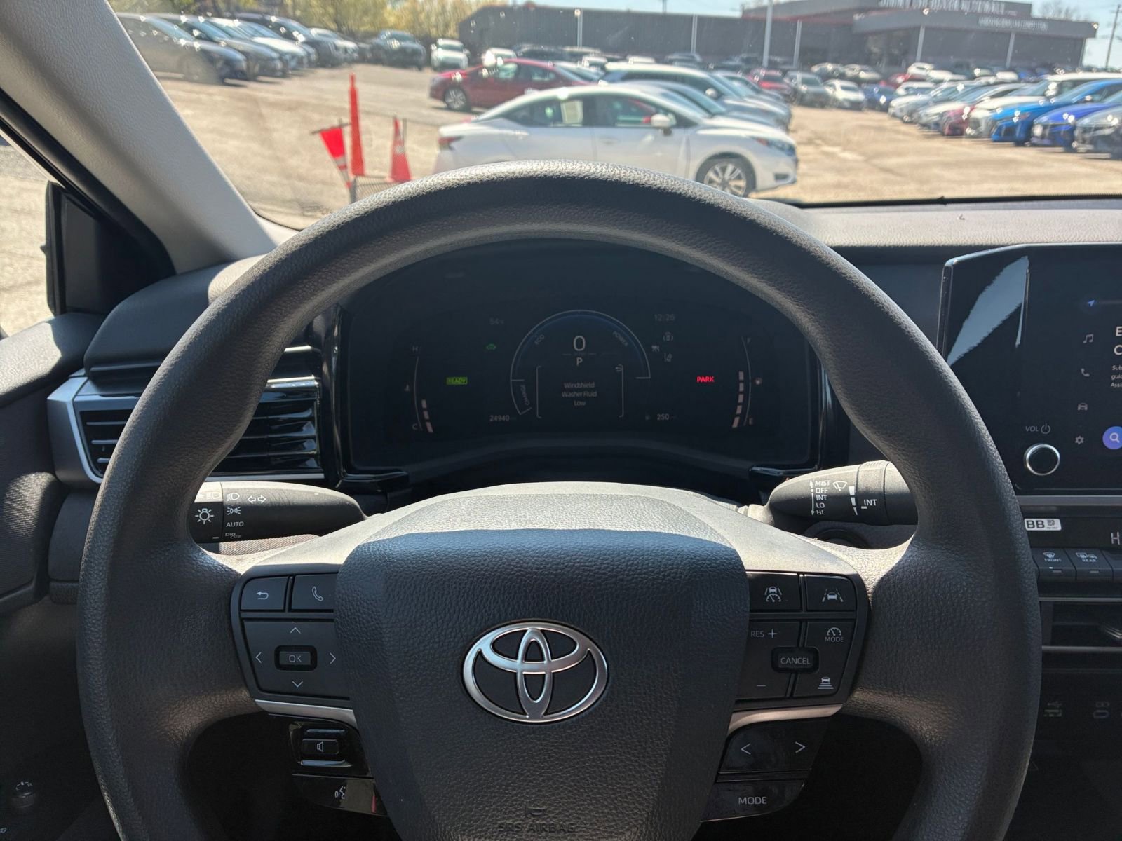 Used 2025 Toyota Camry LE image 29