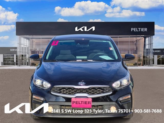 Certified 2021 Kia Forte Sedan FWD image 2