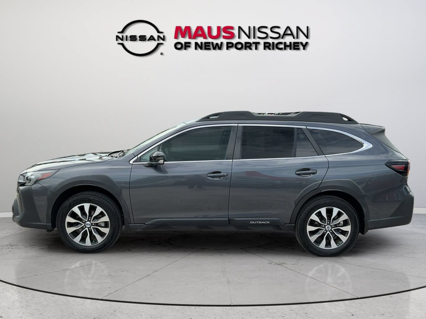 Used 2024 Subaru Outback Limited AWD/4WD image 6