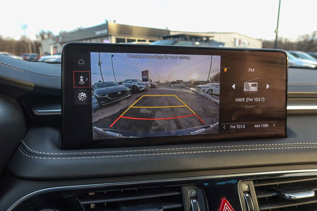 Used 2023 Genesis G70 2.0T image 34