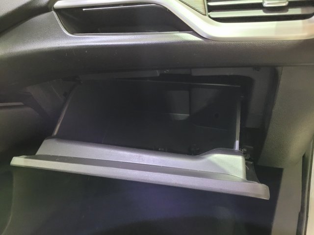 Used 2021 GMC Terrain SLT image 58