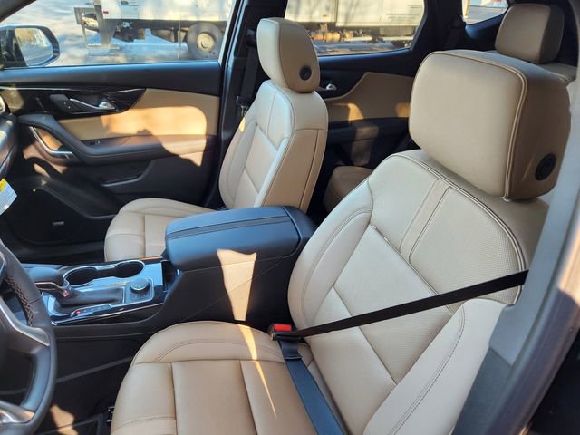 New 2025 Chevrolet Blazer Premier w/ Enhanced Convenience Package image 11