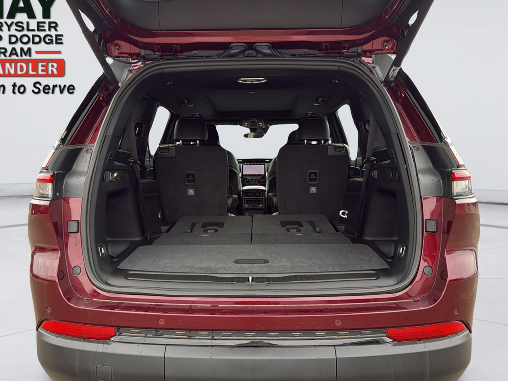 New 2025 Jeep Grand Cherokee L Limited AWD/4WD image 14