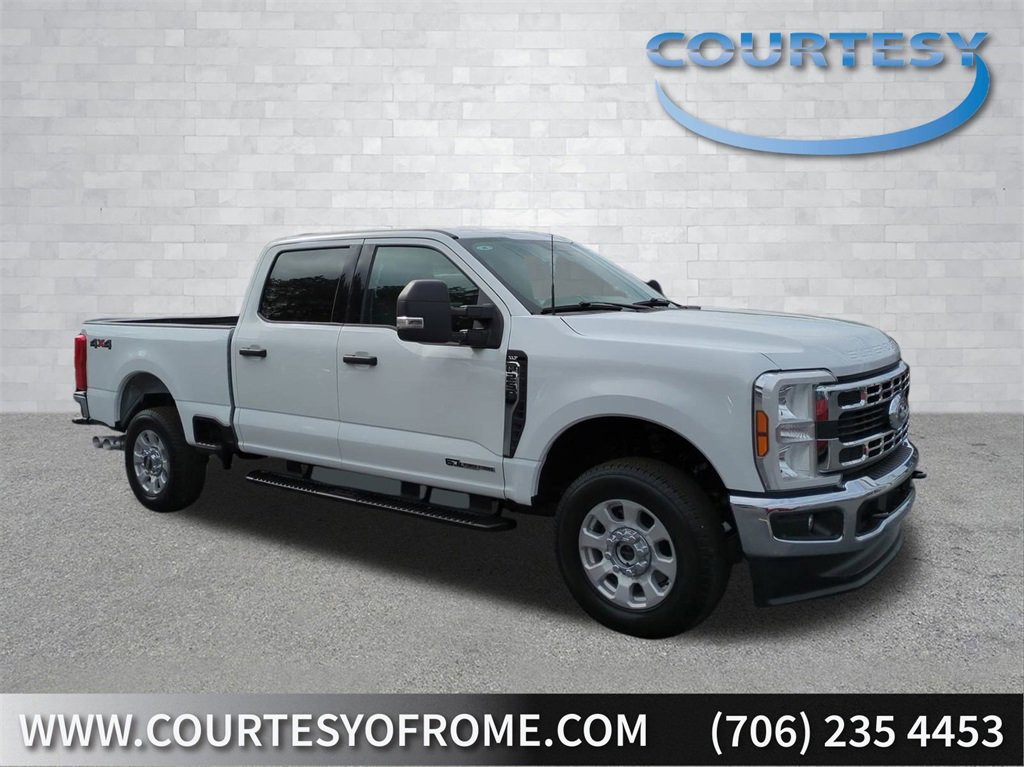 Used 2024 Ford F250 XLT image 1