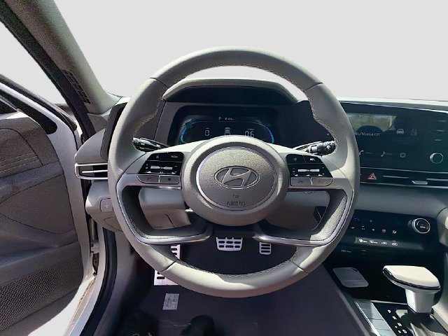 New 2026 Hyundai Elantra Sport FWD image 11