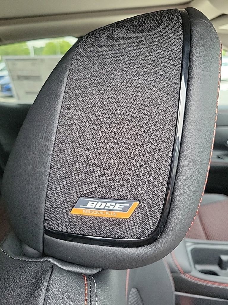 New 2026 Nissan Kicks SR w/ SR Premium Package image 15