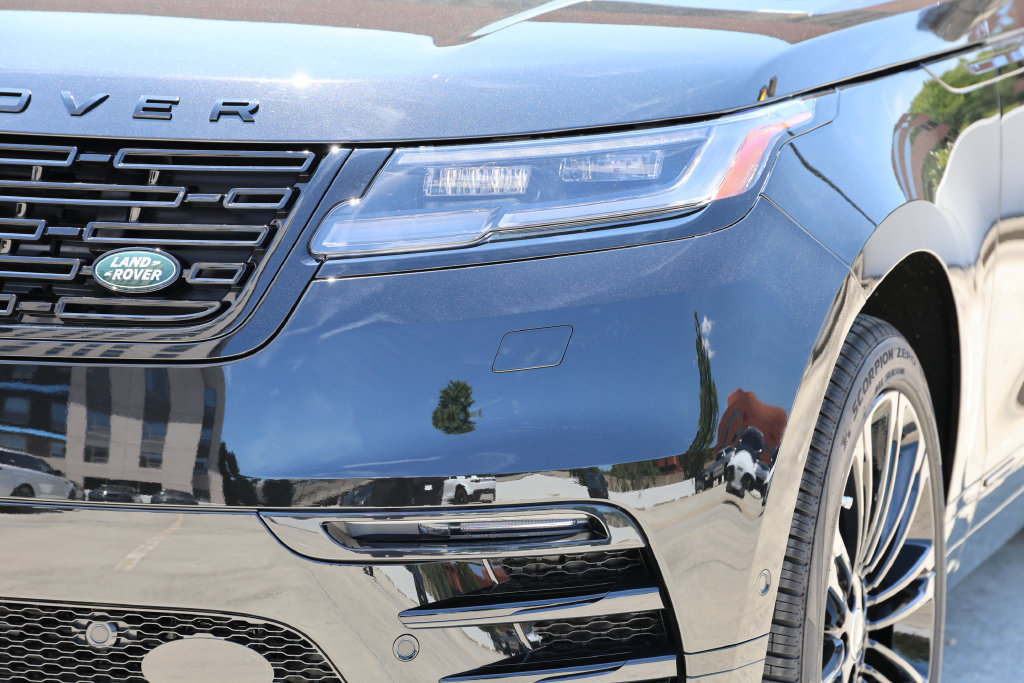New 2026 Land Rover Range Rover Velar Belgravia AWD/4WD image 6