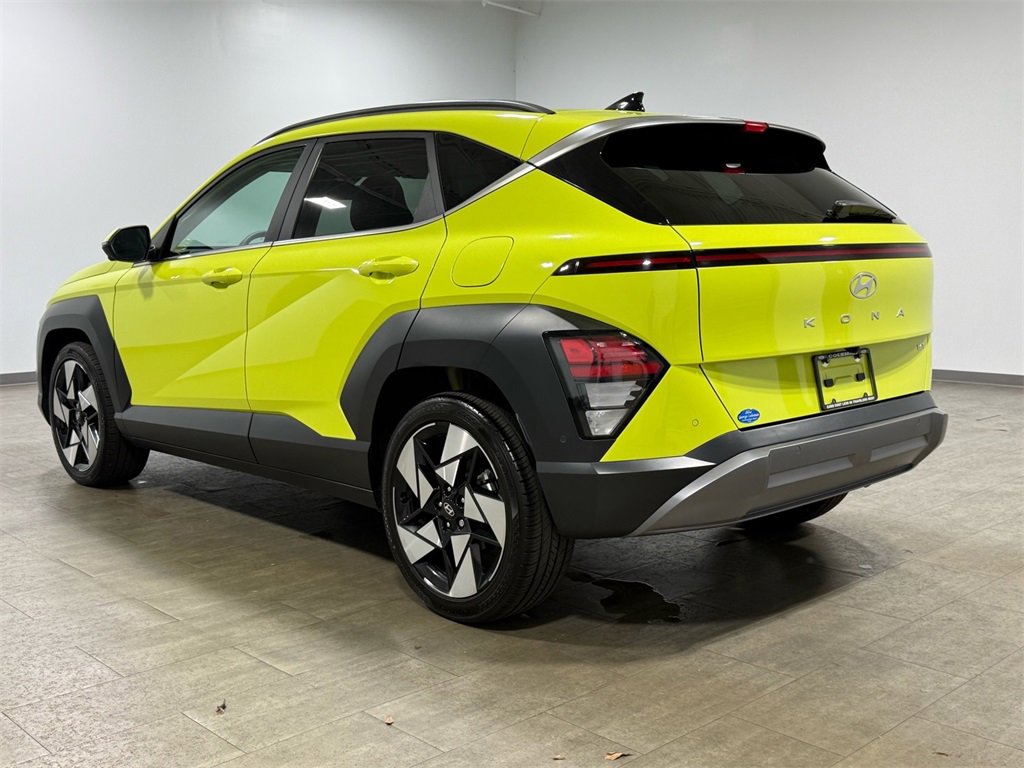 Used 2024 Hyundai Kona Limited image 6