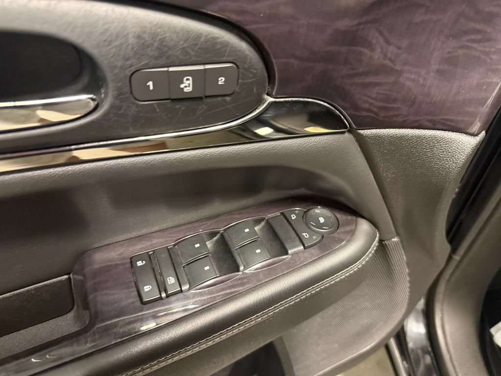 Used 2016 Buick Enclave Leather AWD/4WD image 22