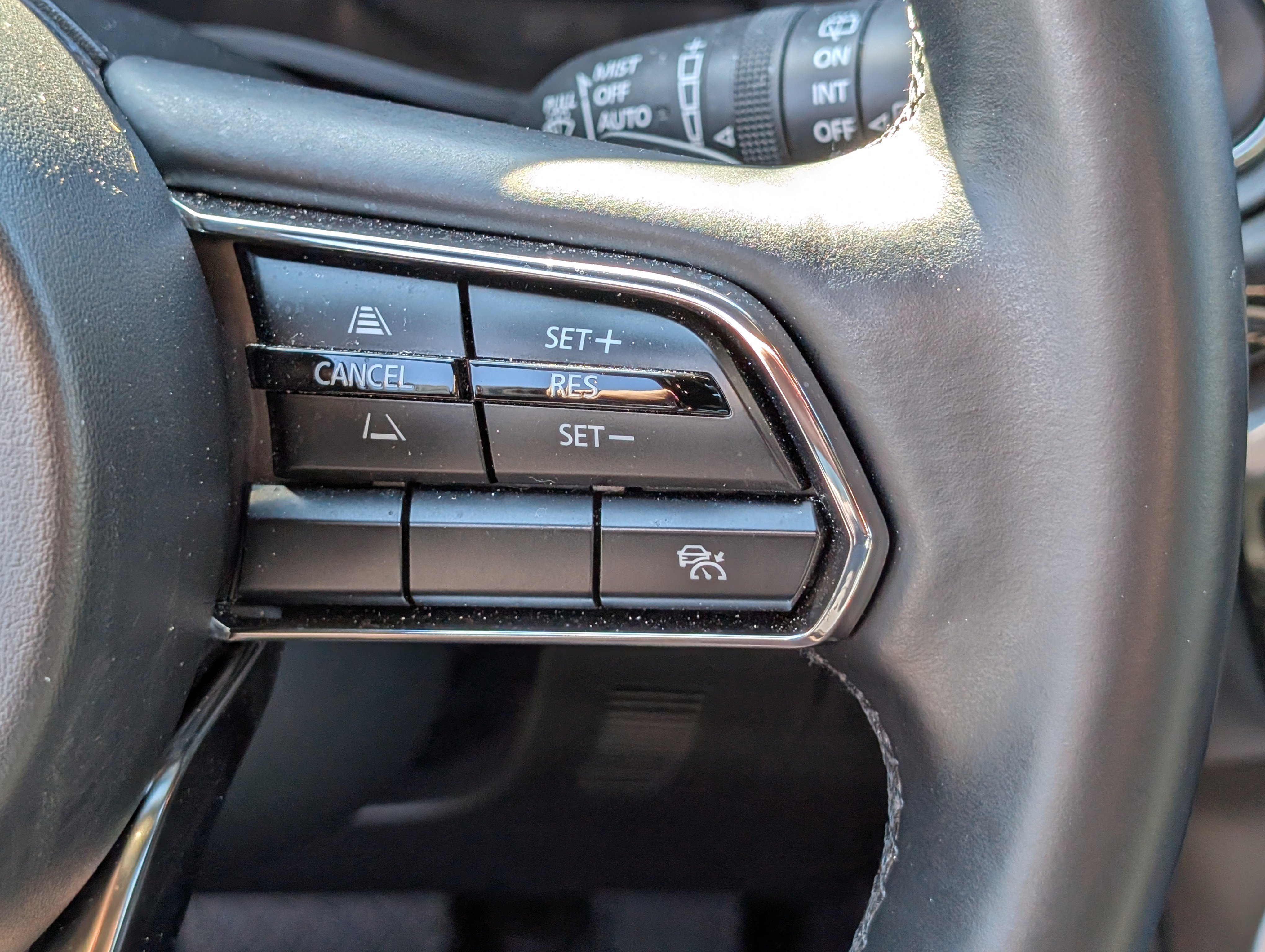 Used 2024 MAZDA CX-90 Plug-In Hybrid w/ Premium Plus image 27