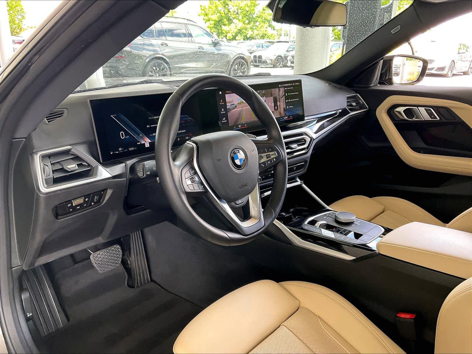 Used 2023 BMW 230i Coupe w/ Convenience Package RWD image 16