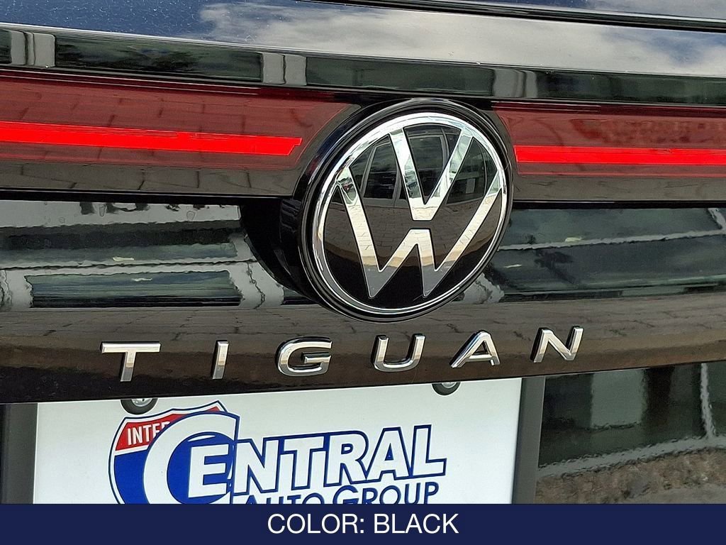 New 2025 Volkswagen Tiguan S image 15