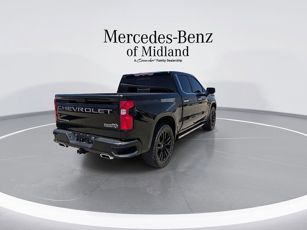 Used 2019 Chevrolet Silverado 1500 High Country w/ Technology Package AWD/4WD image 8