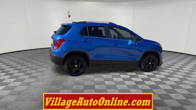 Used 2015 Chevrolet Trax LT w/ LT Plus Package AWD/4WD image 38
