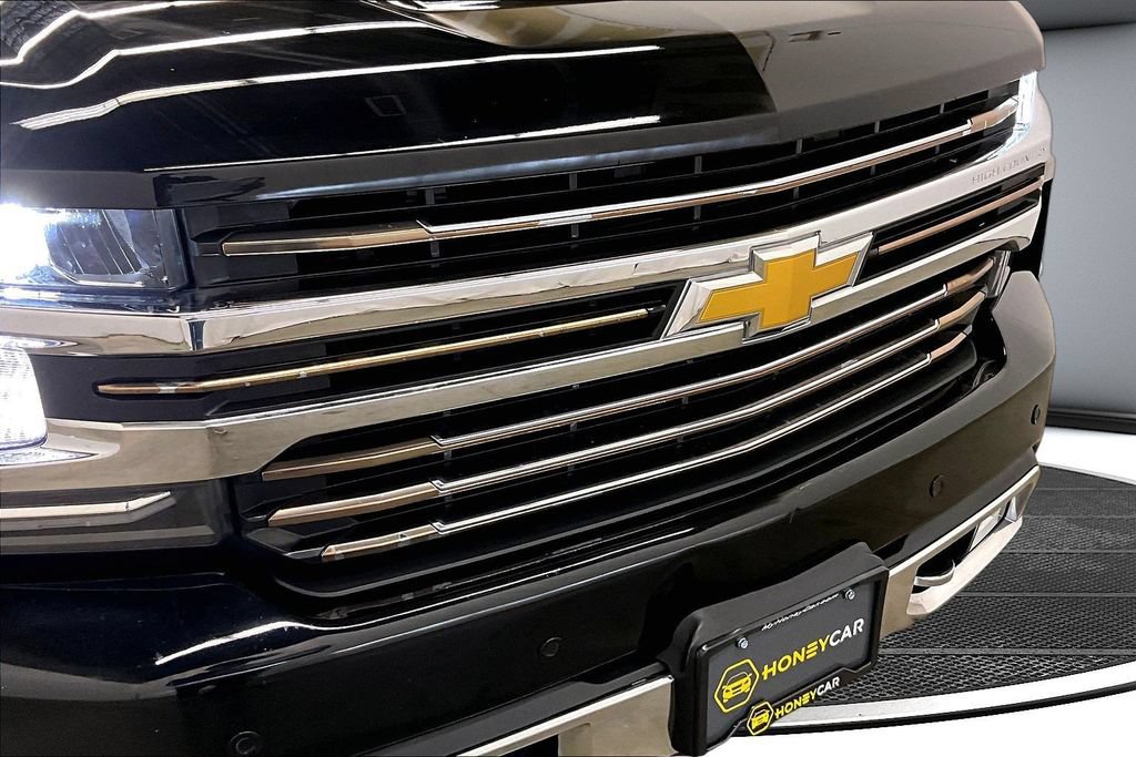 Used 2019 Chevrolet Silverado 1500 High Country w/ Trailer Camera Package AWD/4WD image 32