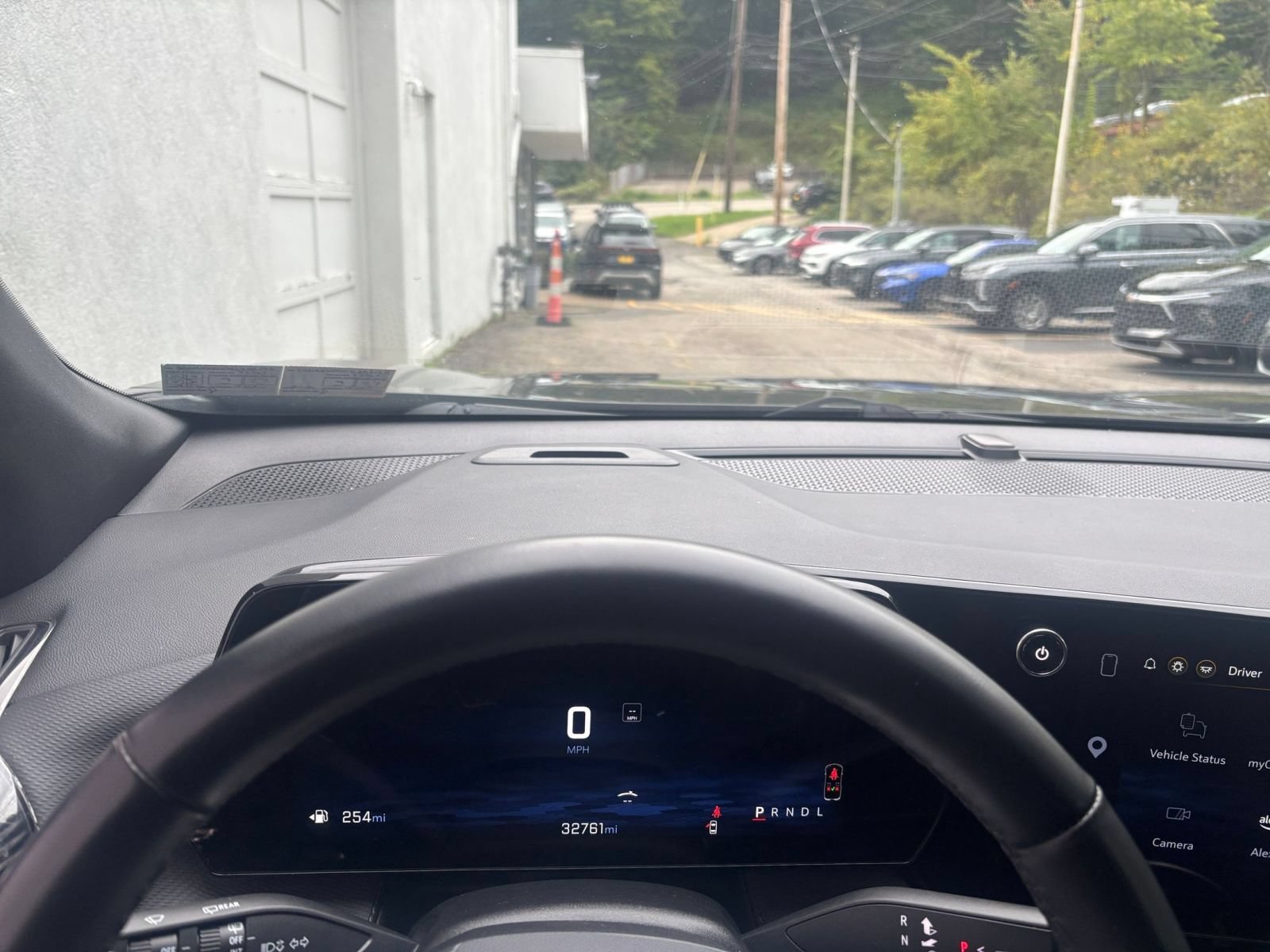 Used 2025 Chevrolet Equinox LT FWD image 34