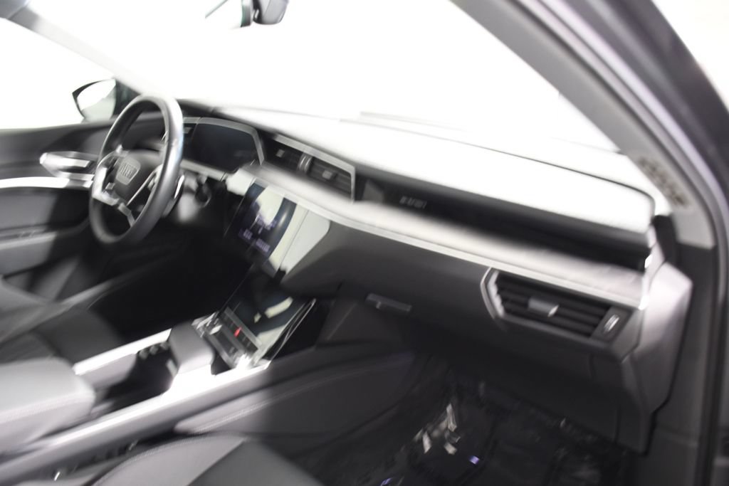 Used 2021 Audi e-tron Premium w/ Black Optic Package AWD/4WD image 19