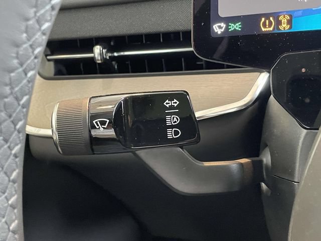 New 2026 Volvo EX90 Plus AWD/4WD image 38