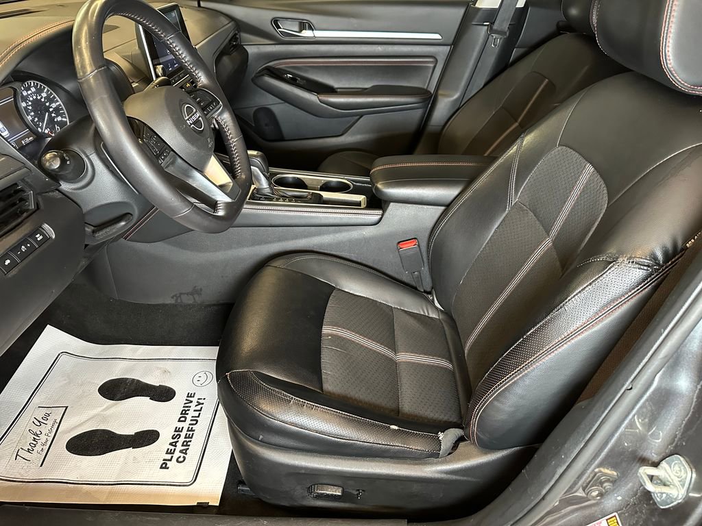 Used 2023 Nissan Altima 2.5 SR FWD image 19