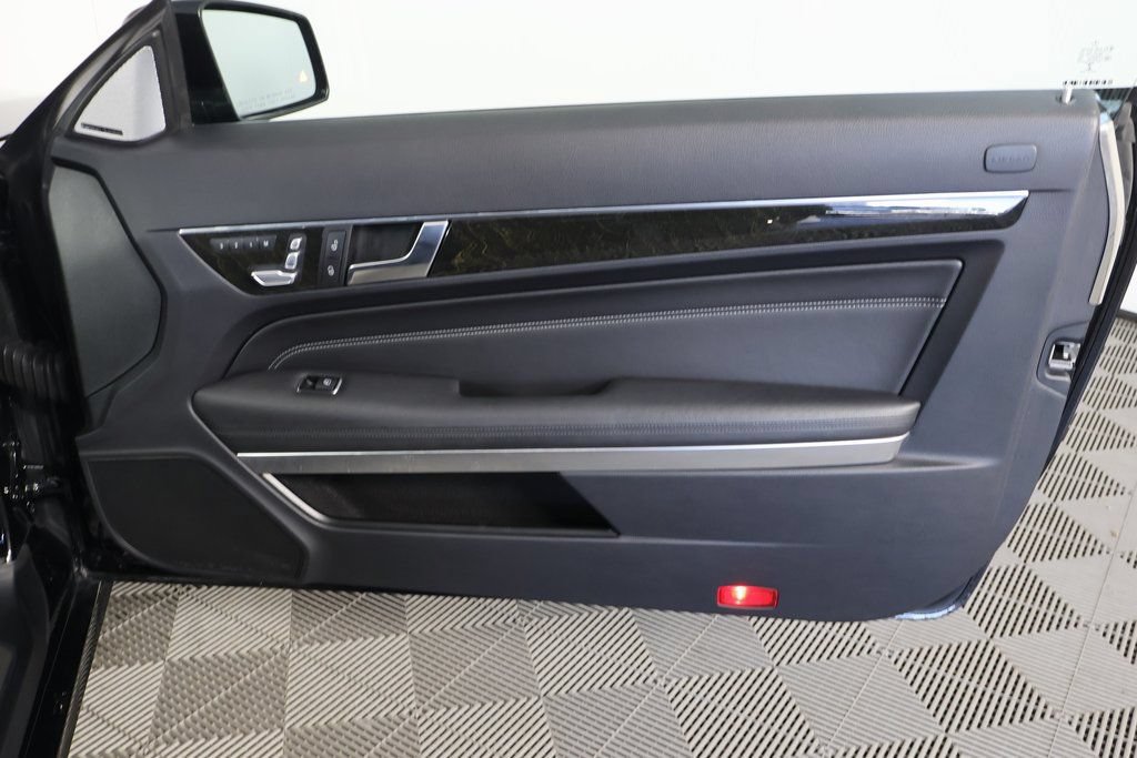 Used 2015 Mercedes-Benz E 400 Cabriolet image 12