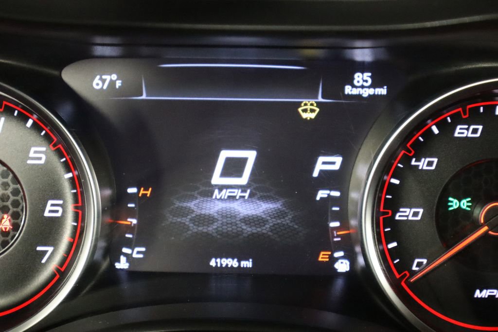 Used 2023 Dodge Charger SXT RWD image 40
