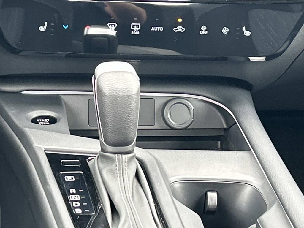 New 2026 Nissan Sentra SV w/ SV Convenience Package FWD image 23