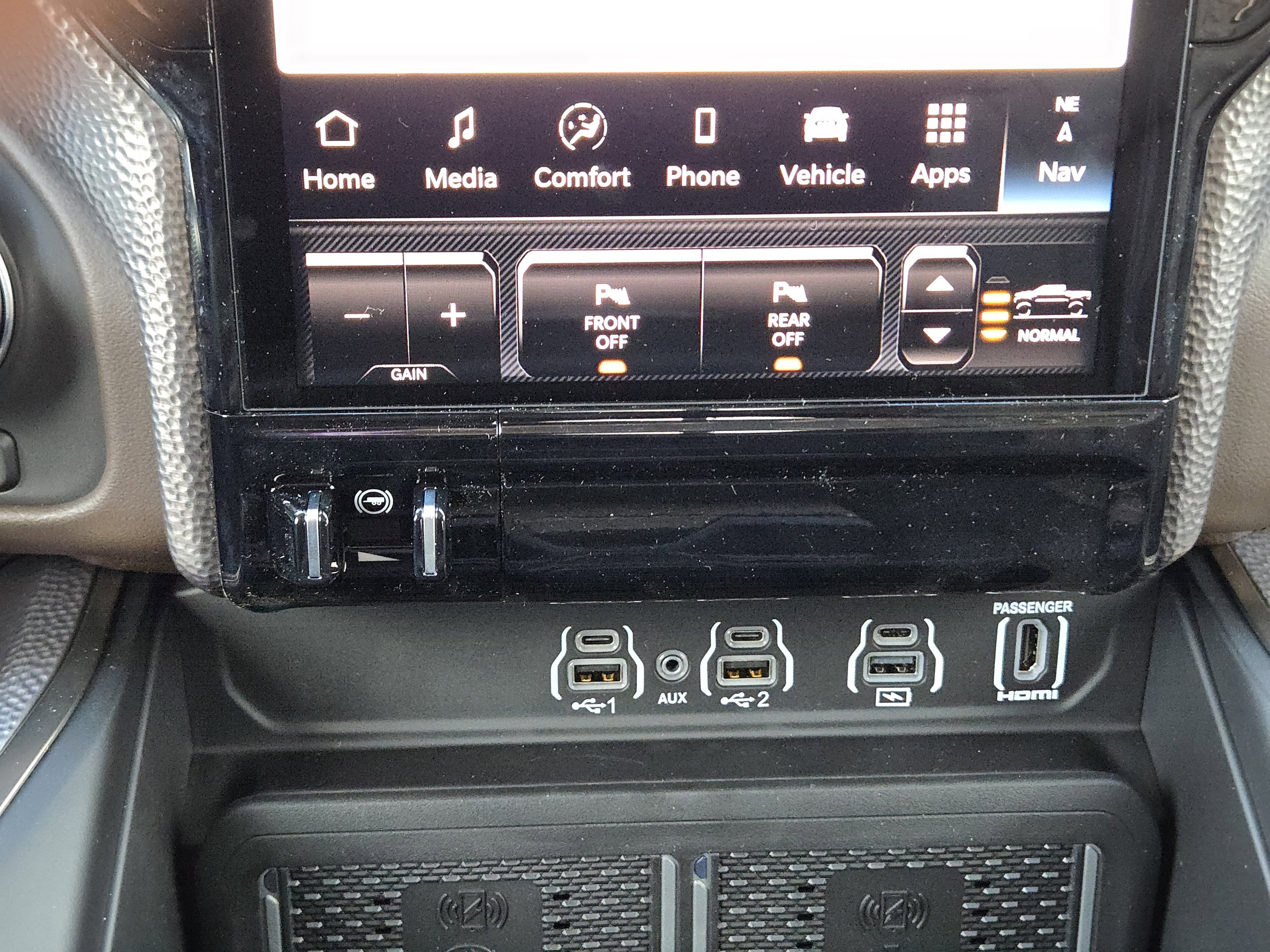 New 2026 RAM 1500 Limited AWD/4WD image 17