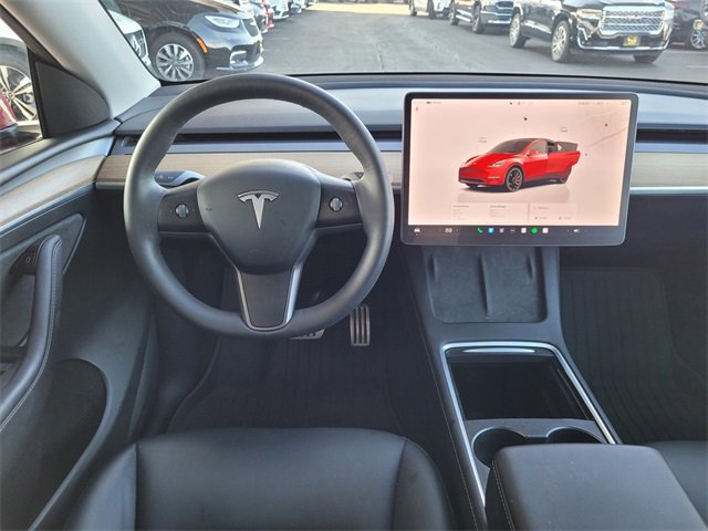 Used 2023 Tesla Model Y Performance image 7