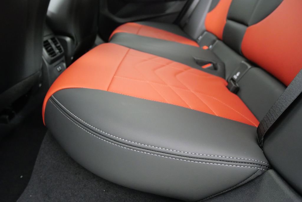 Used 2025 BMW M235i xDrive w/ Premium Package image 18