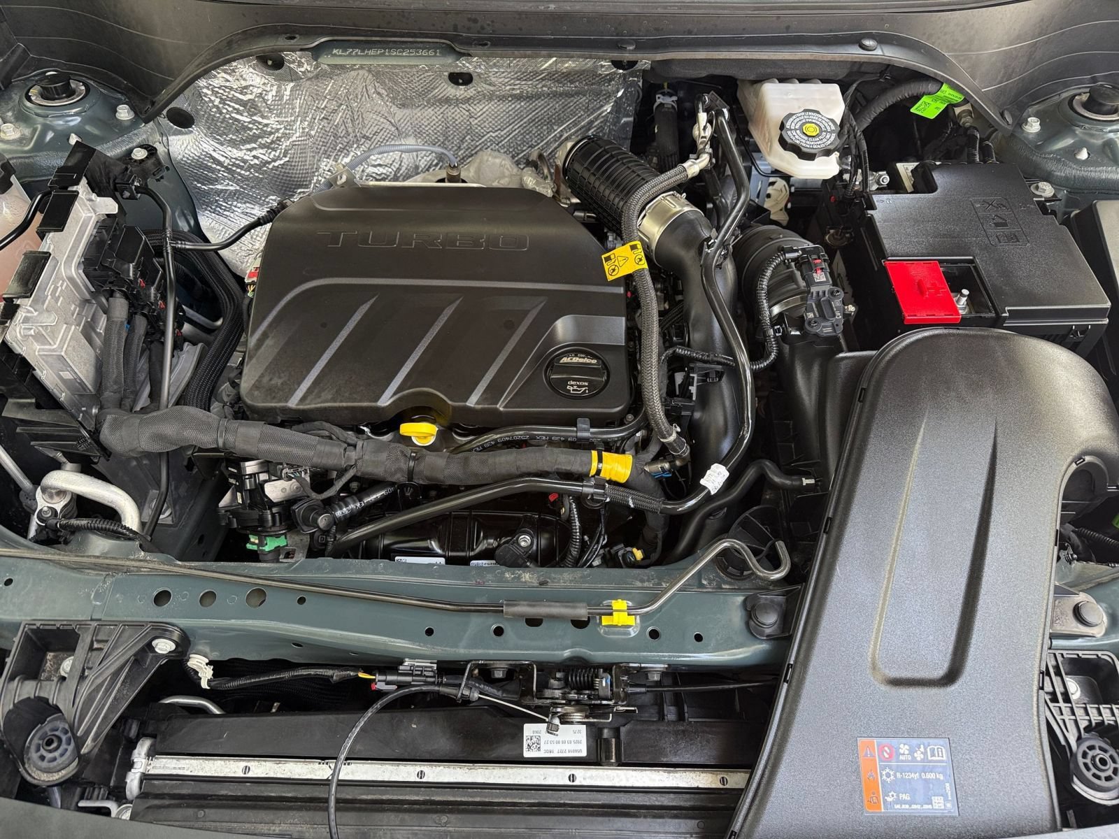Used 2025 Chevrolet Trax LT FWD image 29