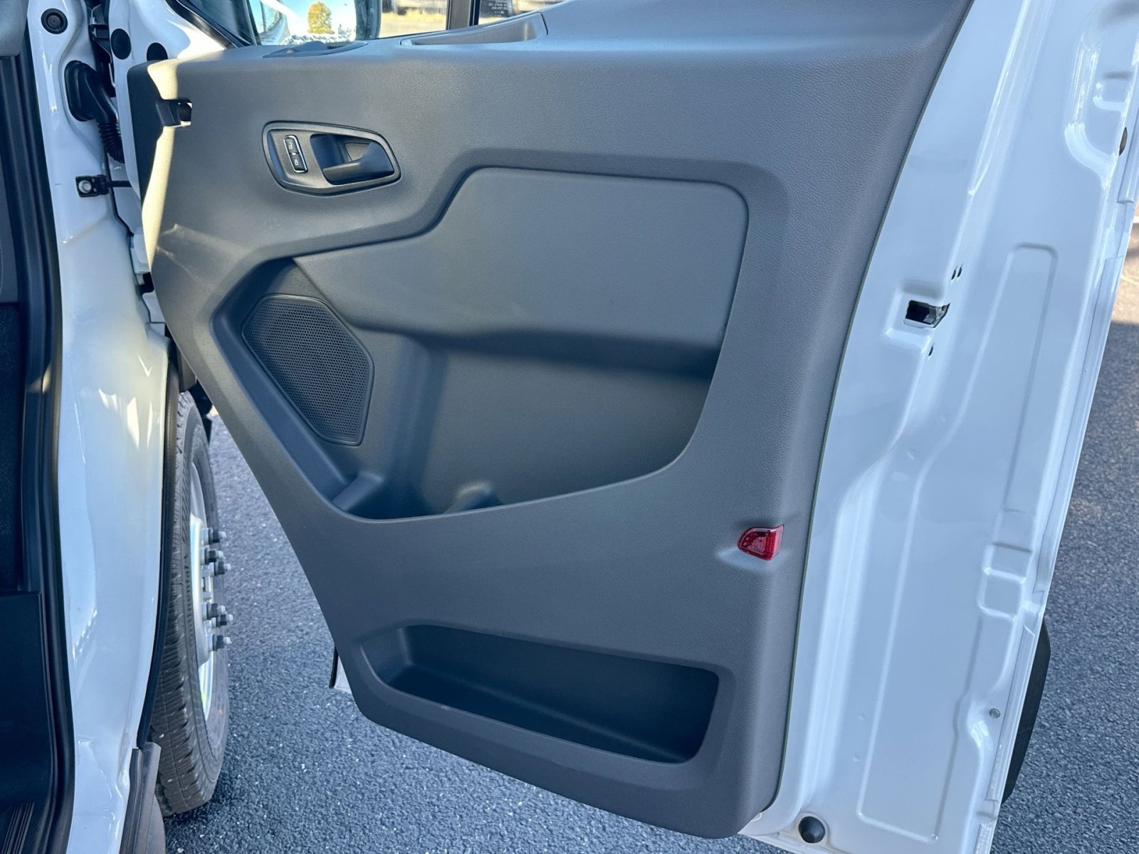 New 2026 Ford Transit 350 148 Low Roof w/ Load Area Protection Package RWD image 37