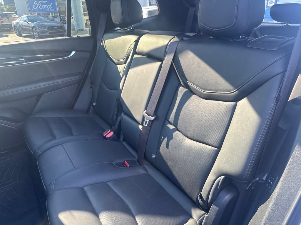 Used 2021 Cadillac XT6 Premium Luxury AWD/4WD image 32