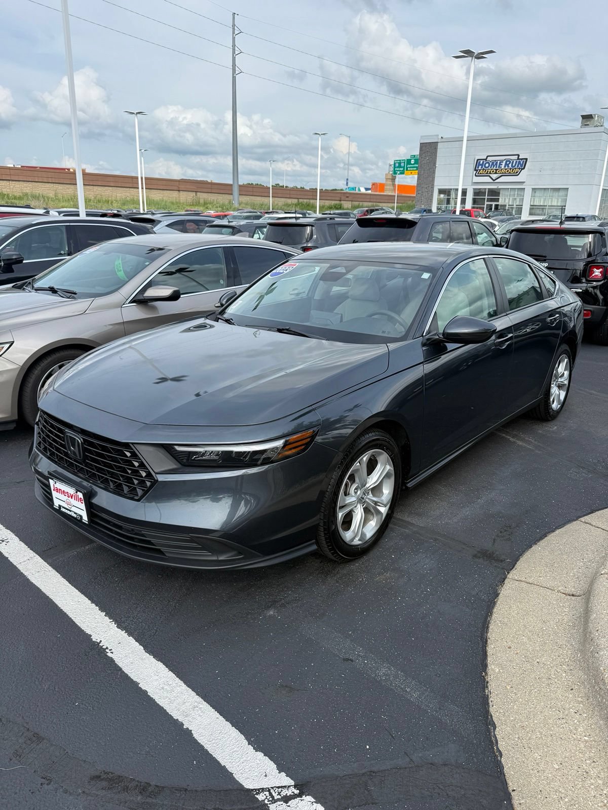 Used 2023 Honda Accord LX image 3
