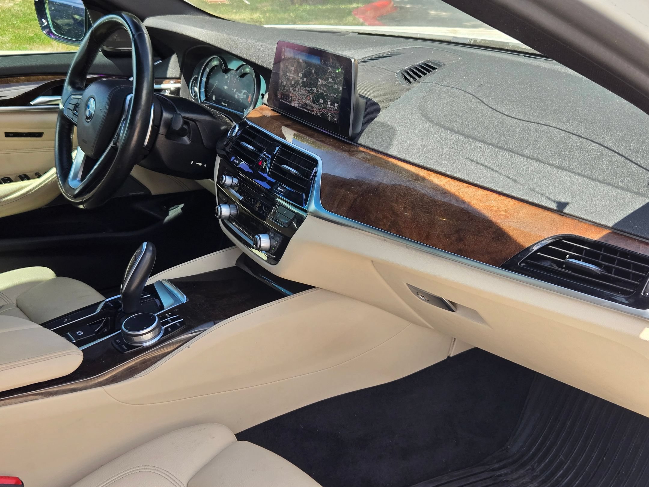 Used 2019 BMW 540i w/ Convenience Package RWD image 29