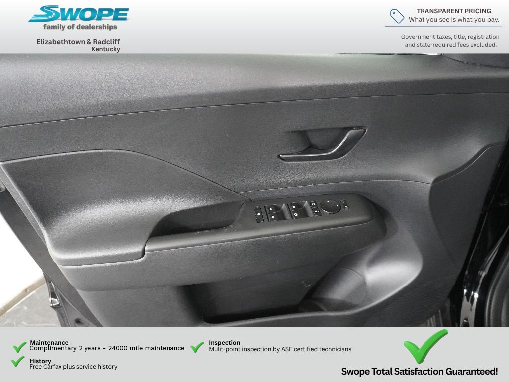 Certified 2025 Hyundai Kona SEL FWD image 12