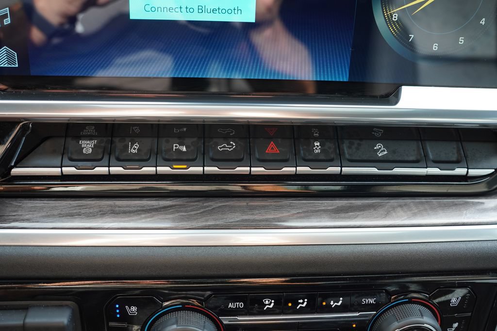 Certified 2025 Chevrolet Silverado 3500 LTZ w/ LTZ Plus Package AWD/4WD image 30