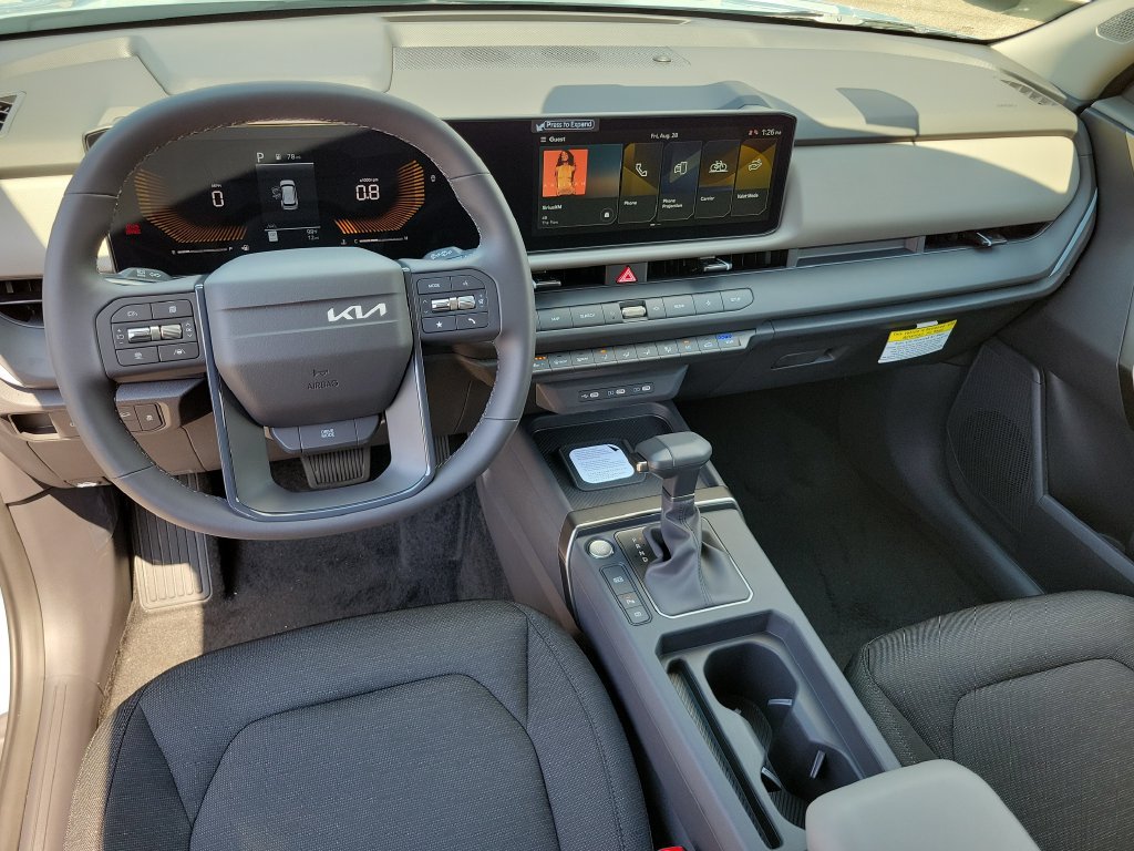 New 2027 Kia Seltos S FWD image 13