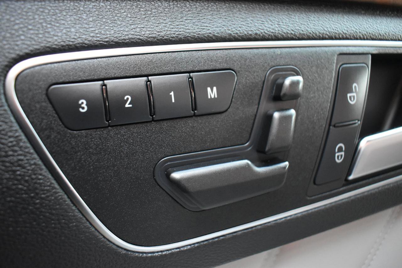 Used 2013 Mercedes-Benz E 350 Sedan image 35