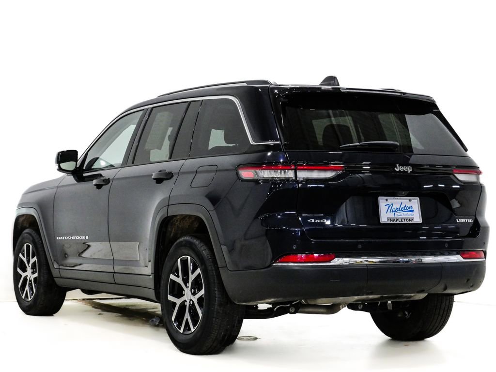 Used 2023 Jeep Grand Cherokee Limited w/ Trailer Tow Prep Group (B) image 9